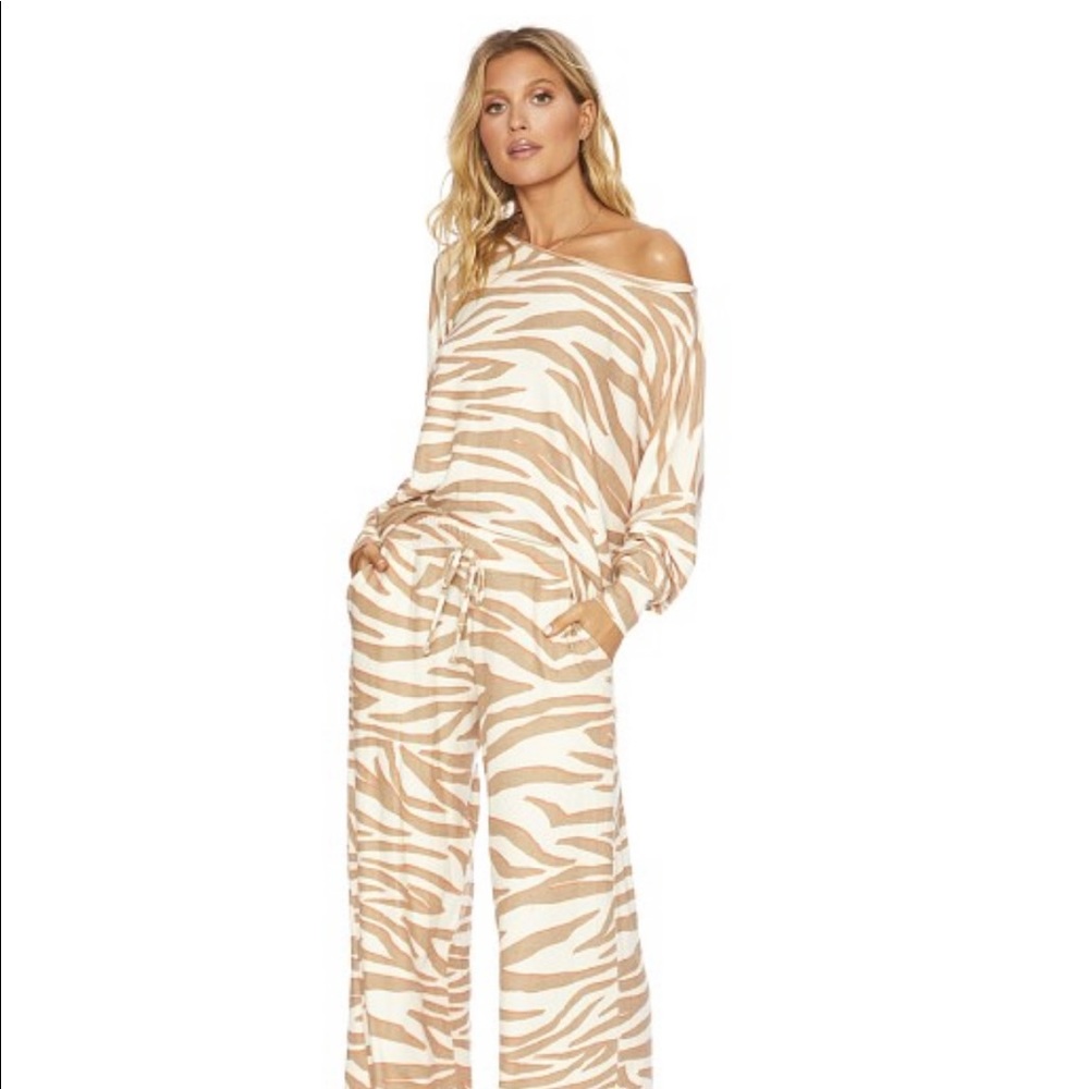 Beach Riot Sofia Cloud Cream Zebra